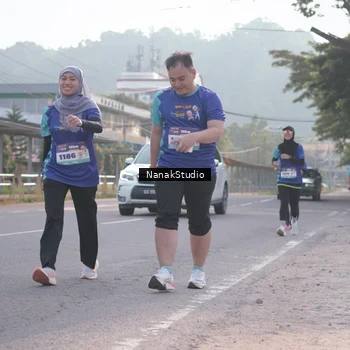 Runner Photo 8346787
