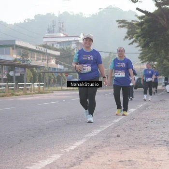 Runner Photo 8346808