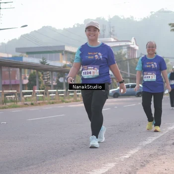 Runner Photo 8346815