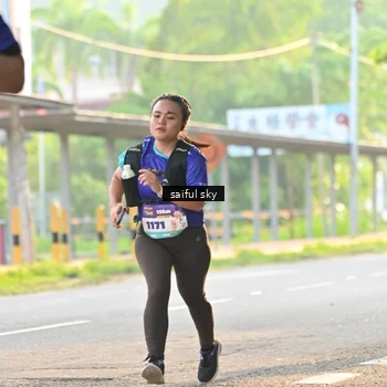 Runner Photo 8346817