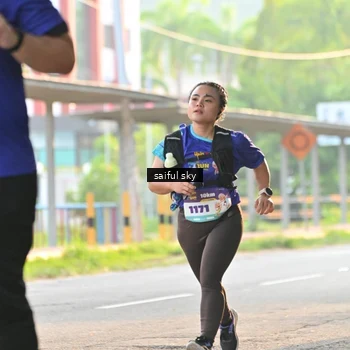Runner Photo 8346818