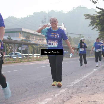 Runner Photo 8346819