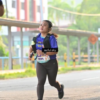 Runner Photo 8346828