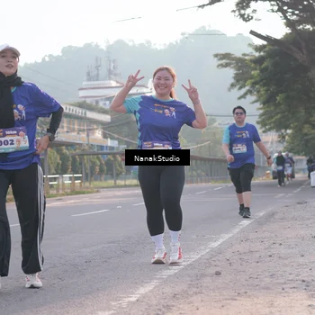 Runner Photo 8346833