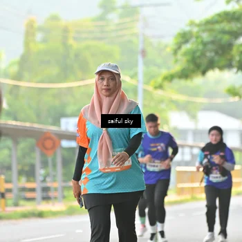 Runner Photo 8346836