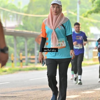 Runner Photo 8346841