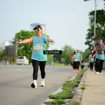 Runner Photo 8346846