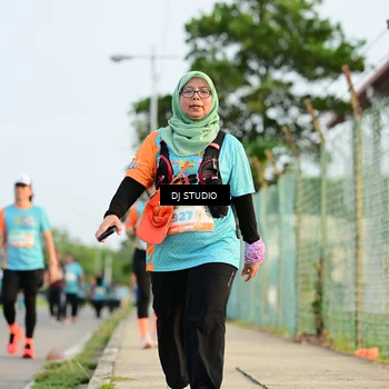Runner Photo 8346859