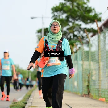 Runner Photo 8346860