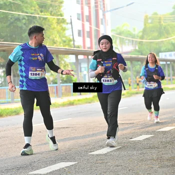Runner Photo 8346870