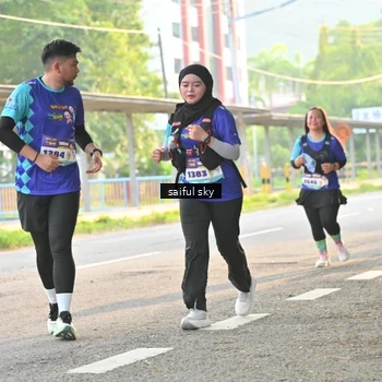 Runner Photo 8346883