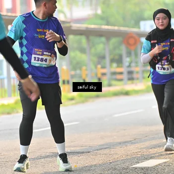 Runner Photo 8346894