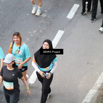 Runner Photo 8346898