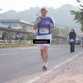 Runner Photo 8346908
