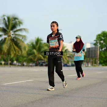 Runner Photo 8346951