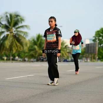 Runner Photo 8346954