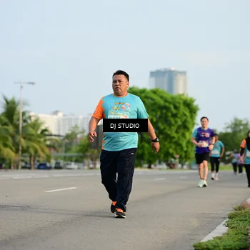 Runner Photo 8346960