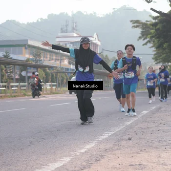 Runner Photo 8346978