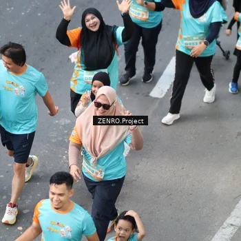 Runner Photo 8346979