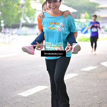Runner Photo 8347012