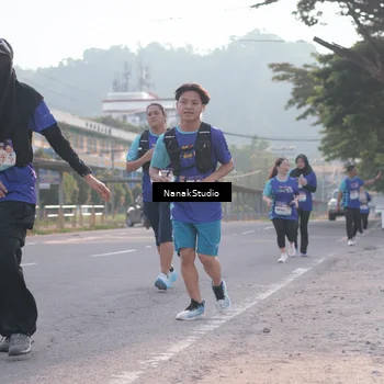 Runner Photo 8347016