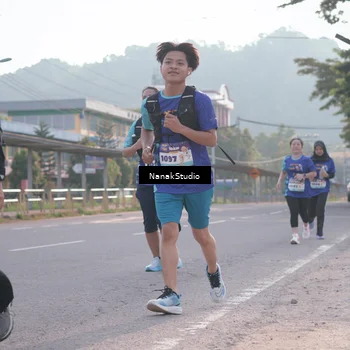 Runner Photo 8347024