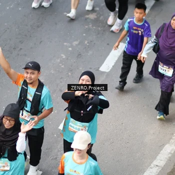 Runner Photo 8347043