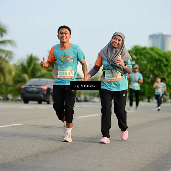 Runner Photo 8347063