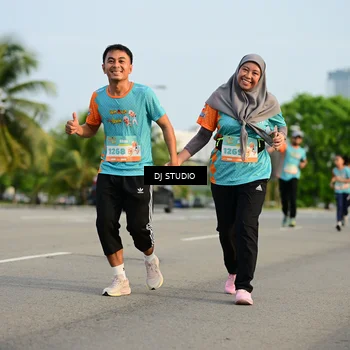 Runner Photo 8347067