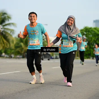 Runner Photo 8347068