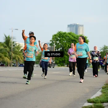 Runner Photo 8347086
