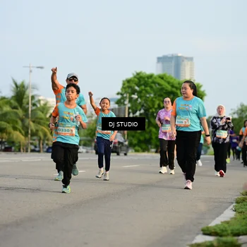 Runner Photo 8347089