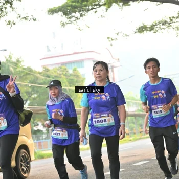 Runner Photo 8347092