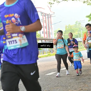 Runner Photo 8347096
