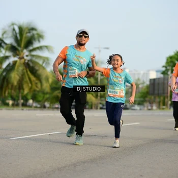 Runner Photo 8347103