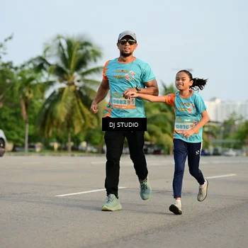 Runner Photo 8347106
