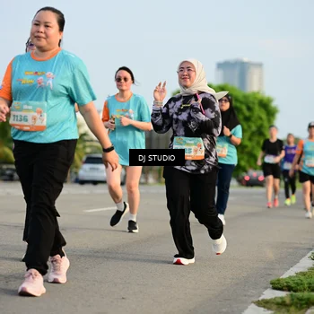 Runner Photo 8347131