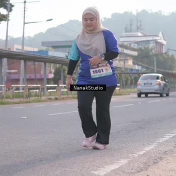 Runner Photo 8347135