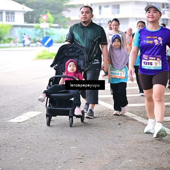 Runner Photo 8347137