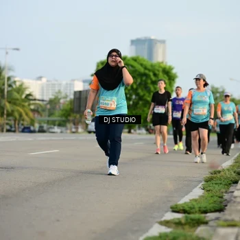 Runner Photo 8347154