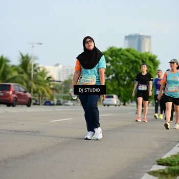 Runner Photo 8347155