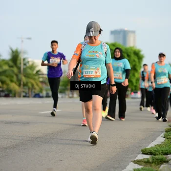 Runner Photo 8347187
