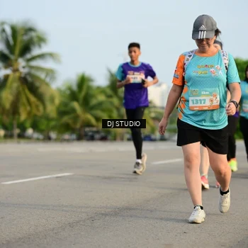 Runner Photo 8347198