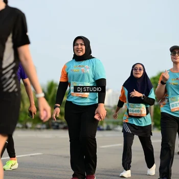 Runner Photo 8347222