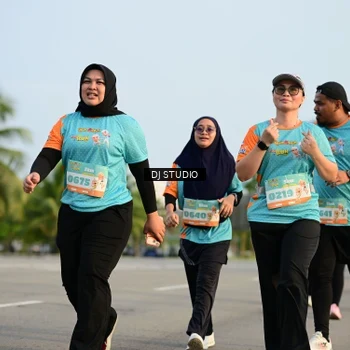 Runner Photo 8347223