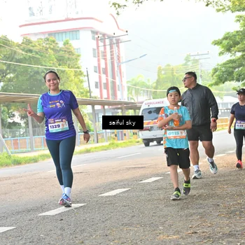 Runner Photo 8347241