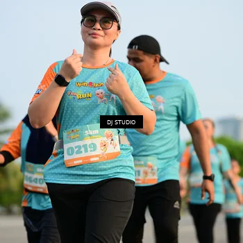Runner Photo 8347243
