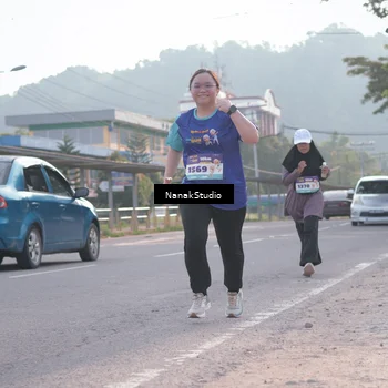 Runner Photo 8347251