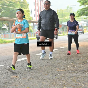 Runner Photo 8347253