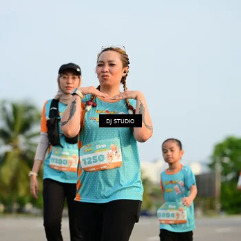 Runner Photo 8347255